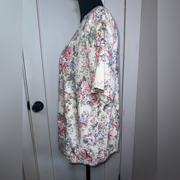 VINTAGE Floral Lace Trim Collar Blouse with Buttons - Picture 8 of 10